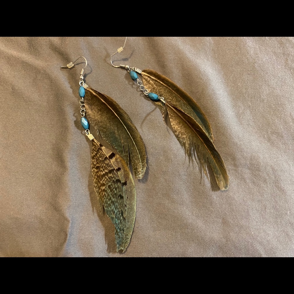 Feather earrings with beading - new!